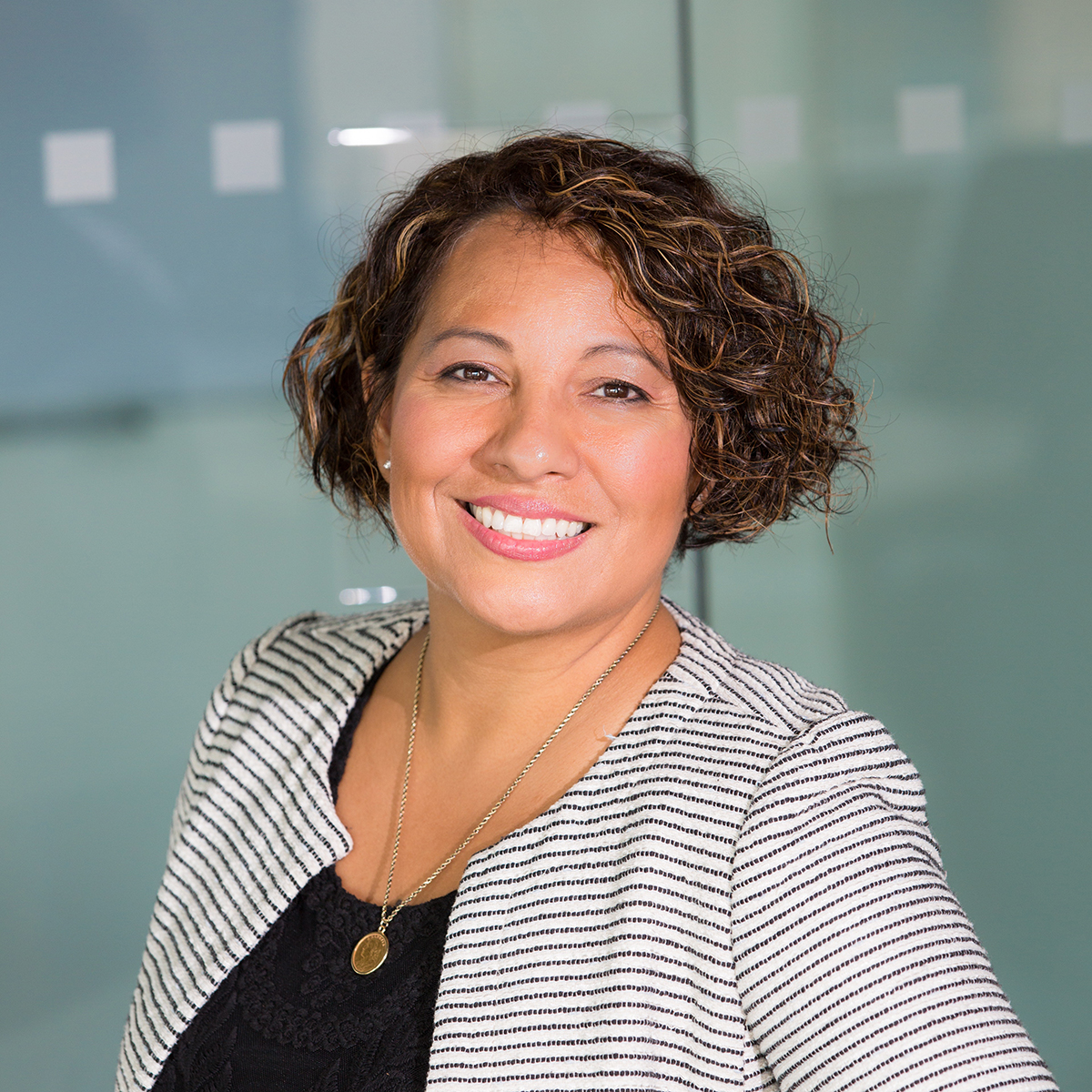 Complete veneer smile makeover at Dental Excellence